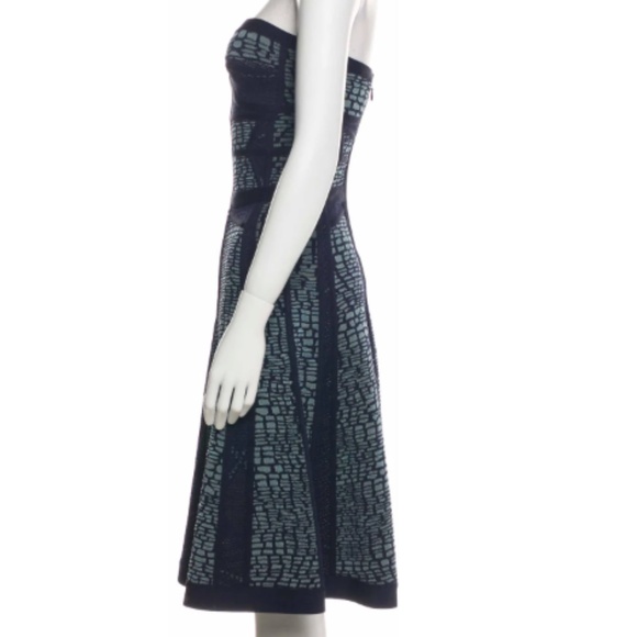 Herve Leger strapless printed dress perfect condition - Picture 2 of 4